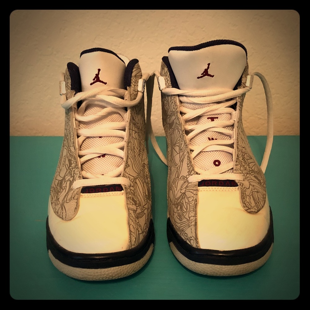 Air Jordan D-Zero Gs, white w/navy, size 6Y
